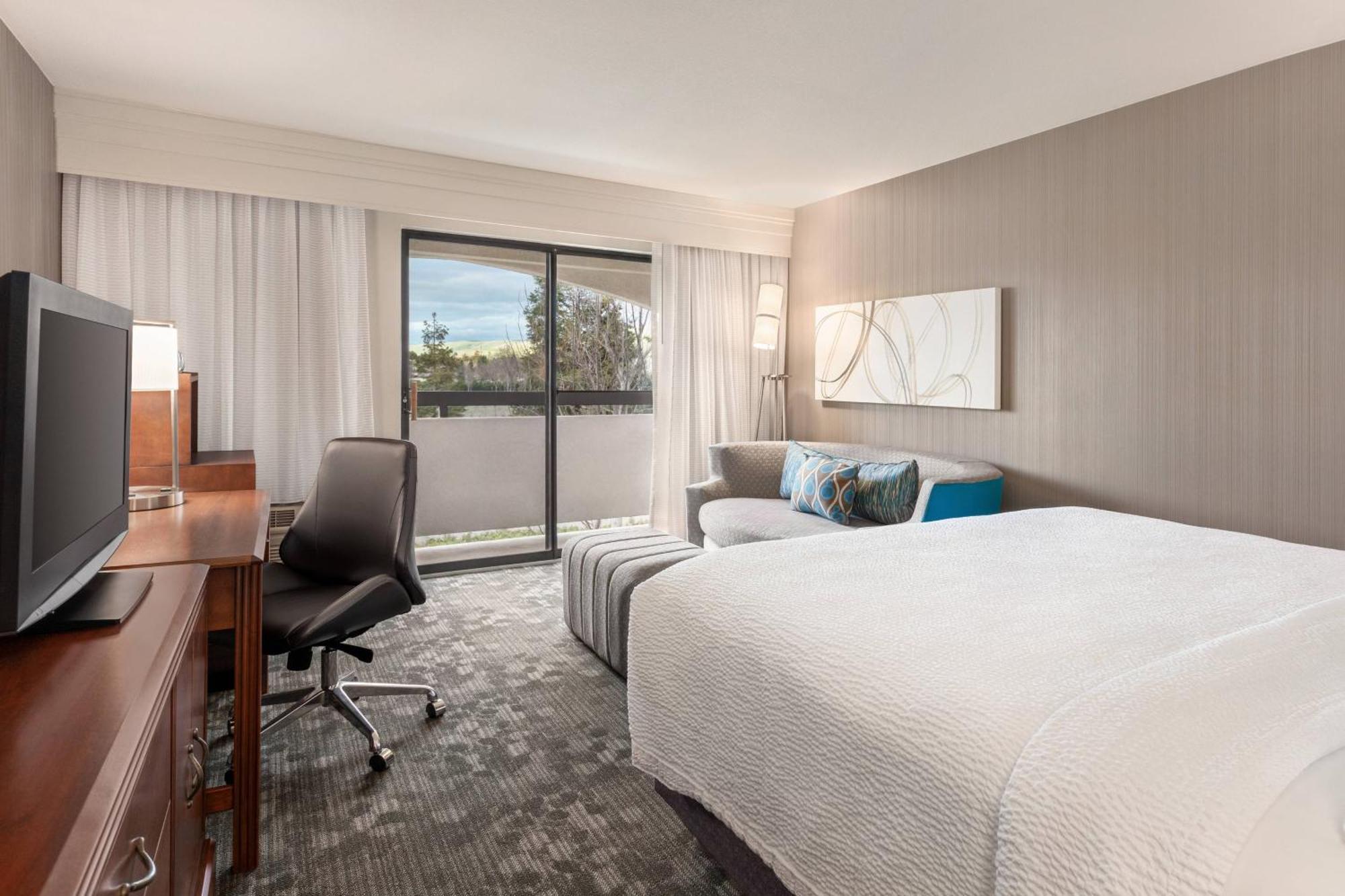 Courtyard By Marriott San Jose South/Morgan Hill Otel Dış mekan fotoğraf