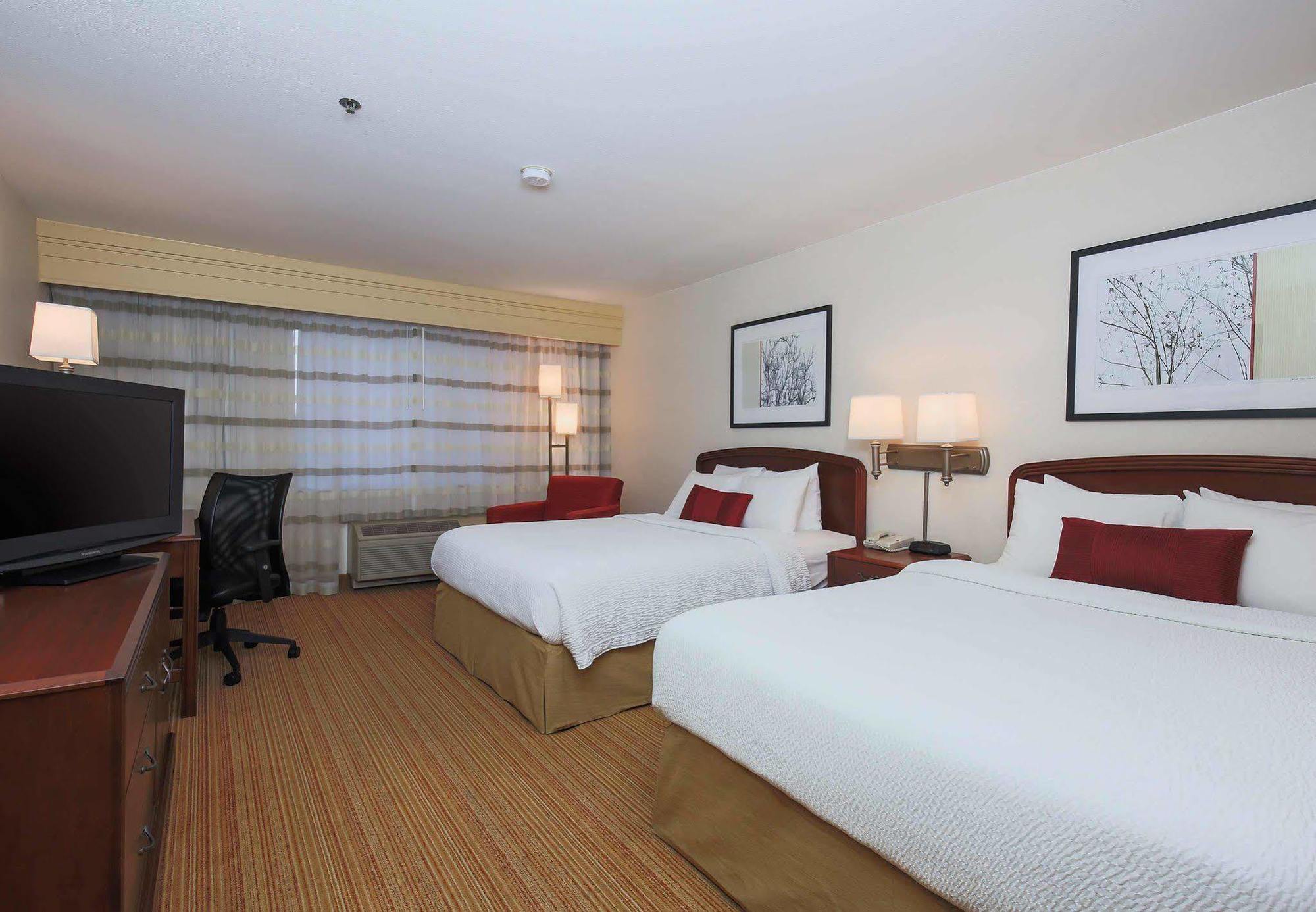Courtyard By Marriott San Jose South/Morgan Hill Otel Dış mekan fotoğraf